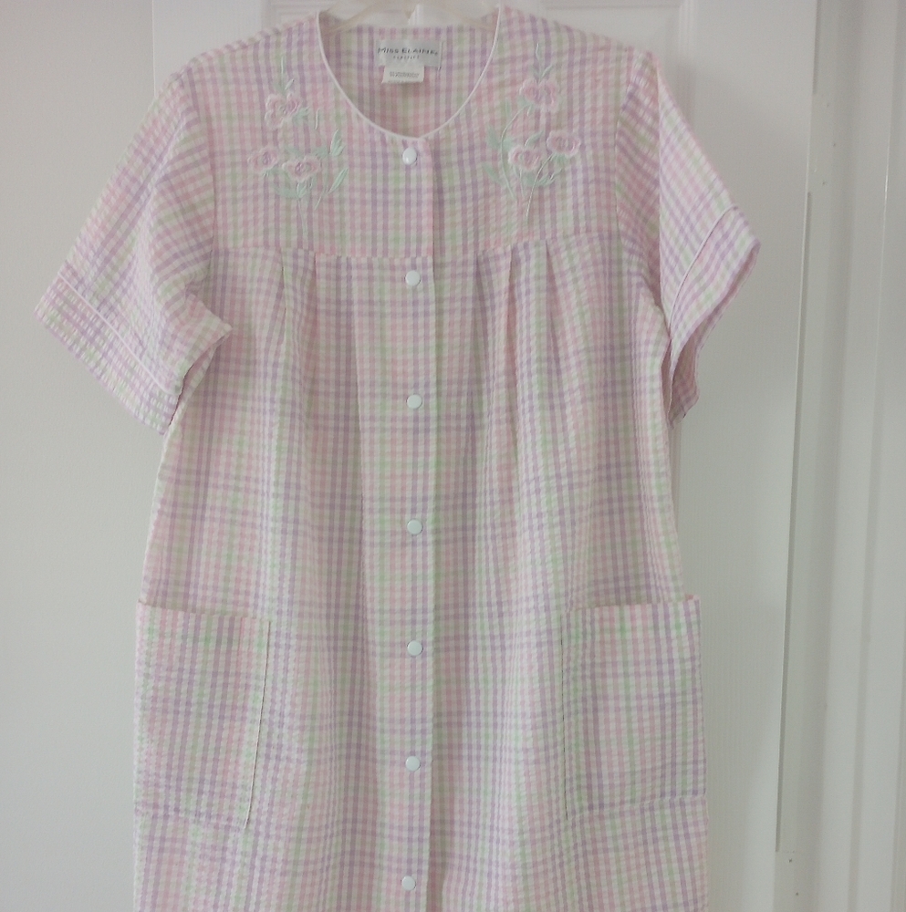 Miss Elaine Robe / House Dress